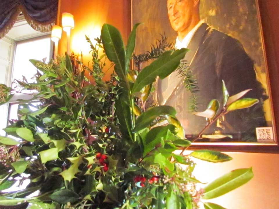 Christmas-greenery