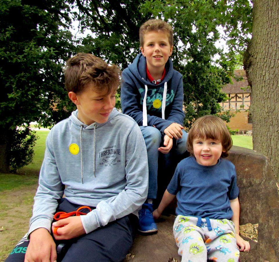 boys at the castle