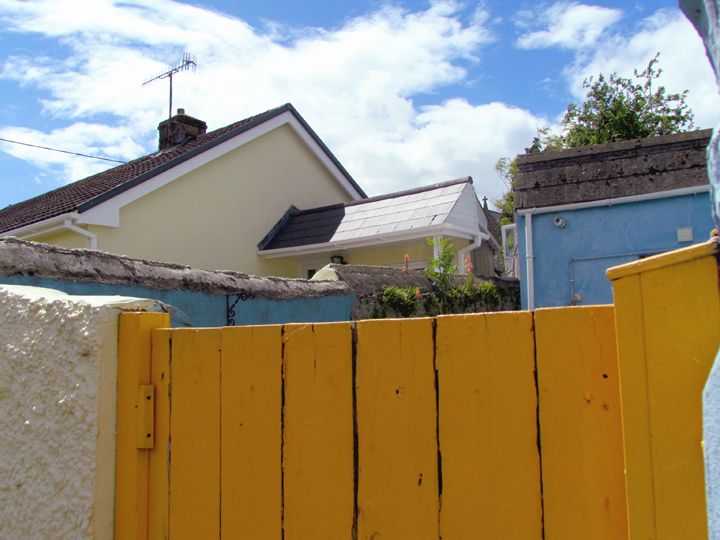 yellow gate