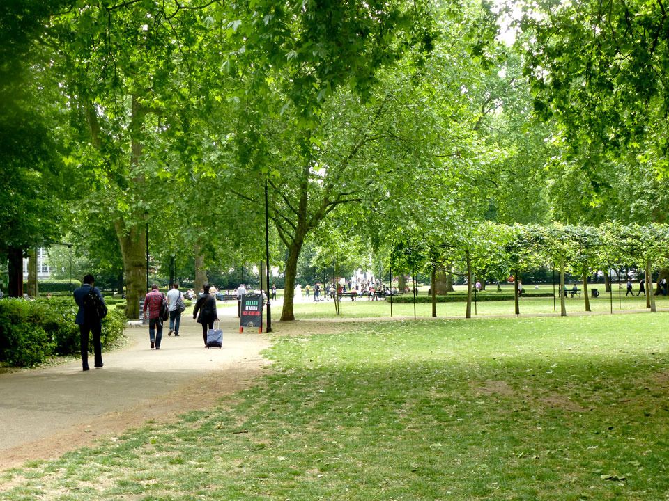  Russell Square in summer
