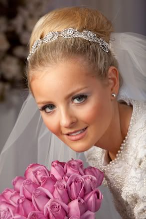 Beautiful Bride Pictures, Images and Photos