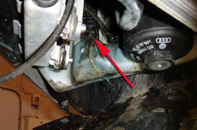 Windshield washer fluid leak