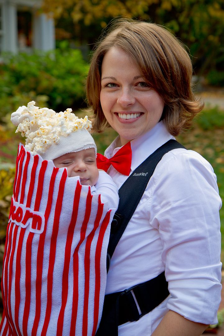 Halloween costumes for baby: Popcorn box by This Place is Now Home