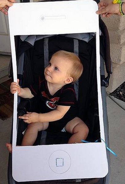 Creative Halloween costumes for baby: DIY iPhone stroller by Rookie Moms