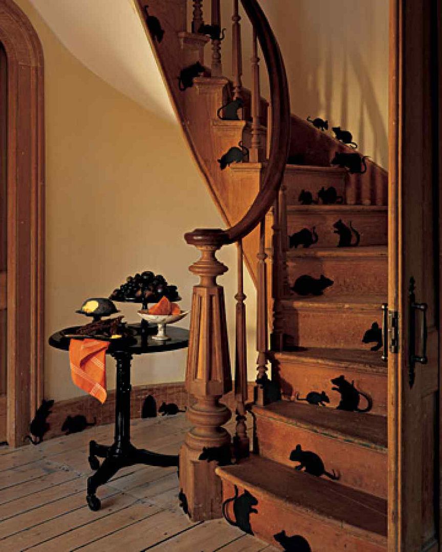10 Scary Halloween Decorations That You Can DIY