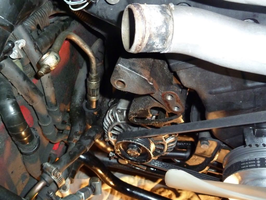 Nissan power steering pump removal #2