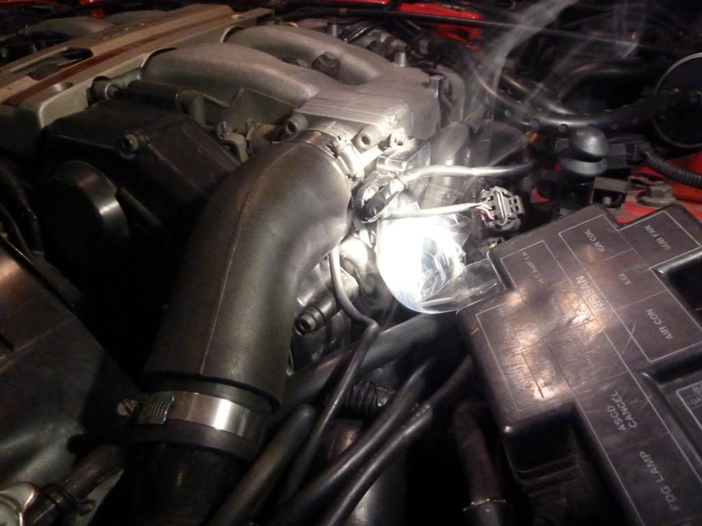 vacuum leak found by smoke machine photo smokeleak_300zx.jpg