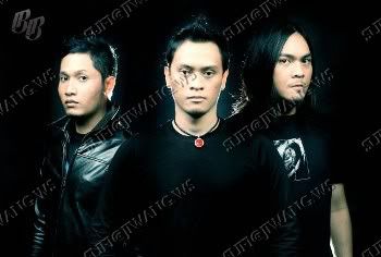 Andra & The Backbone – IV (2011)