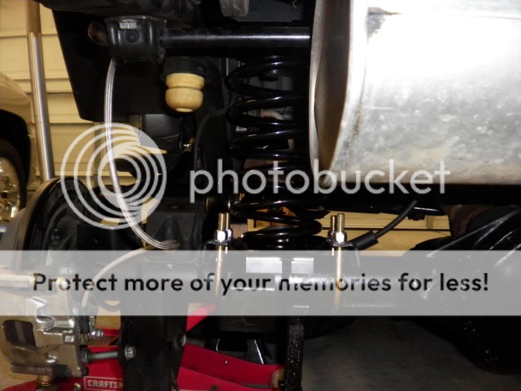 Installing JKS Adjustable Rear Coil Spring Mounts (Pictures) JKForum
