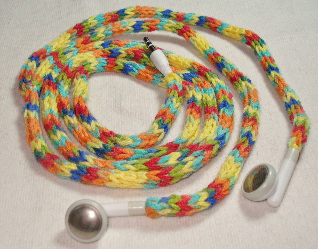 Hand-knit earbud sweaters: How to fix earbud tangles: