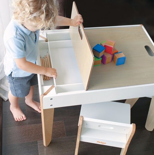 Kids' furniture: P'kolino Little Modern Collection table and chairs | Cool Mom Picks