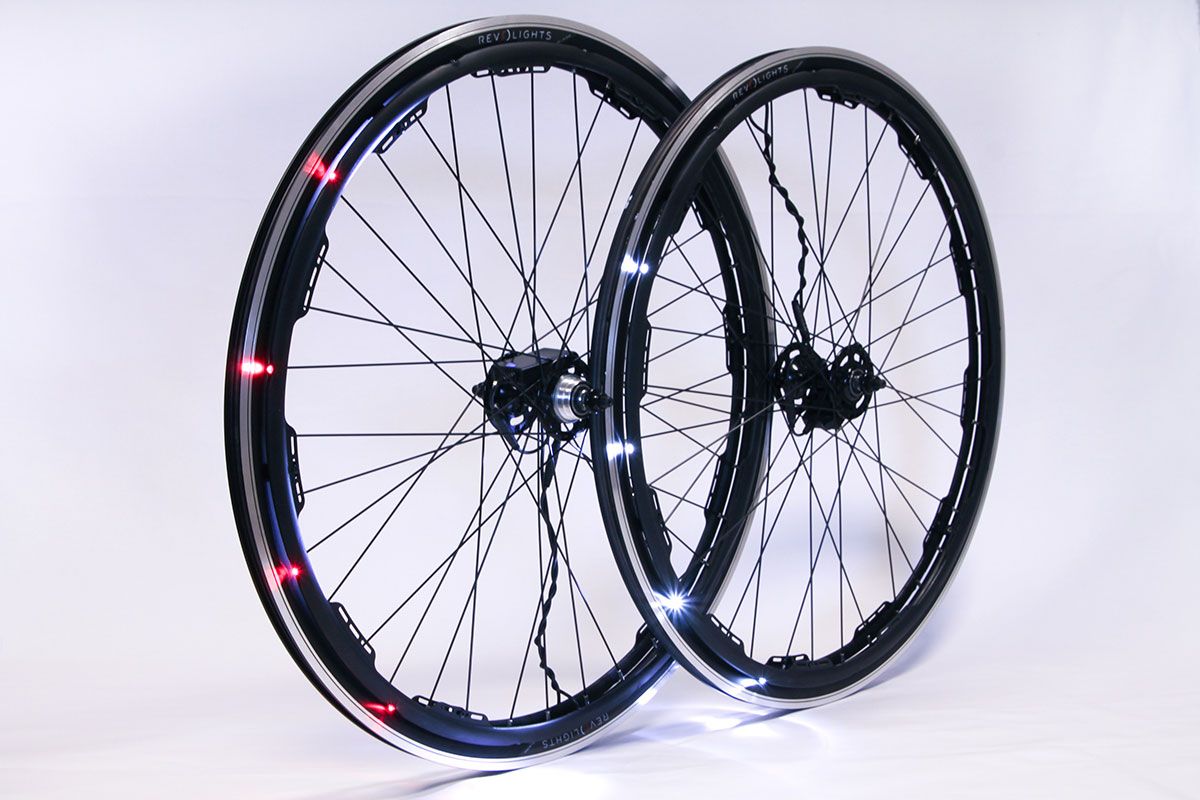 Revolights wheels bike lights | Cool Mom Tech