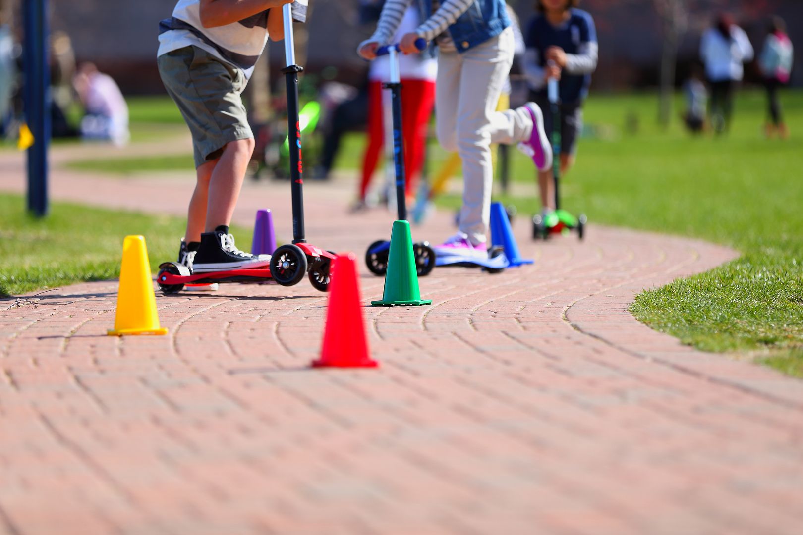 Scooter Safety for Kids: Top 7 safety tips for safe scooting