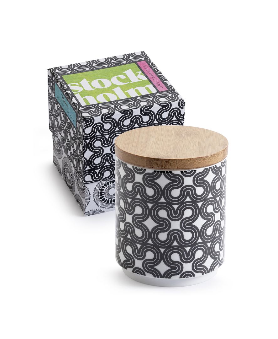 Black and white kitchen accessories: Rosanna Stockholm Medium canister