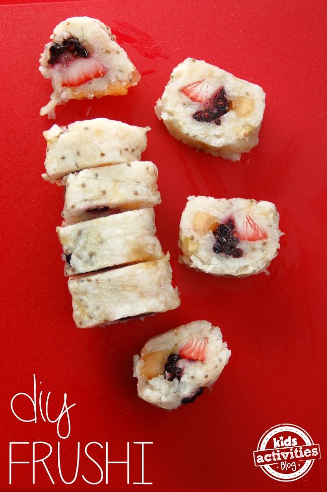 Back-to-school snacks: Easy fruit Sushi at Kids Activities Blog