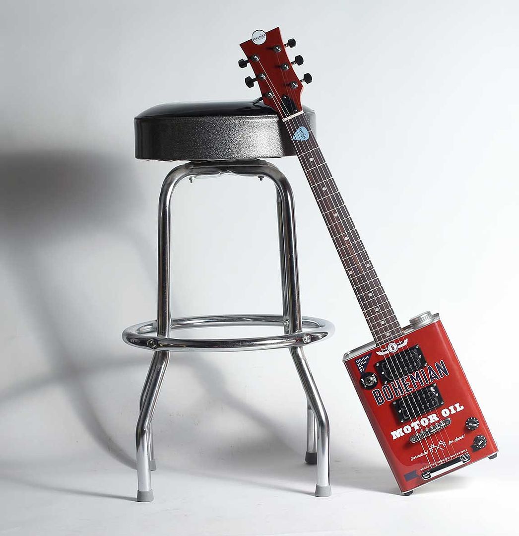Hipster gifts: bohemian oil can guitar
