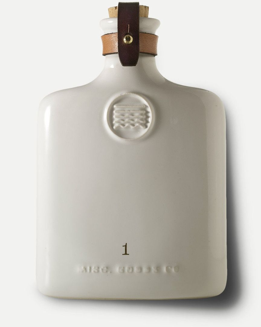 Hipster gifts: ceramic and leather flask