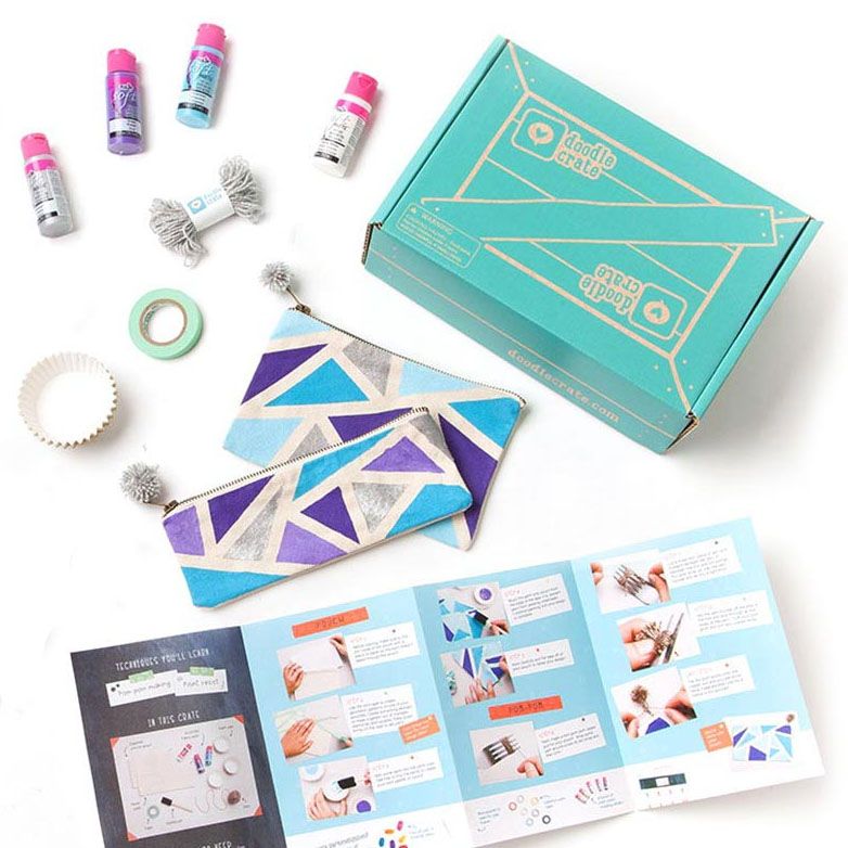 Holiday gifts for arts and crafts loving kids: doodle craft craft box subscription
