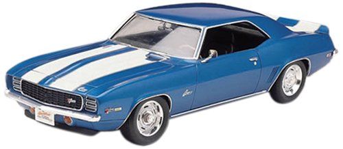 Holiday gifts for arts and crafts loving kids: model car kit: revell 1:25 69 camaro Z/28