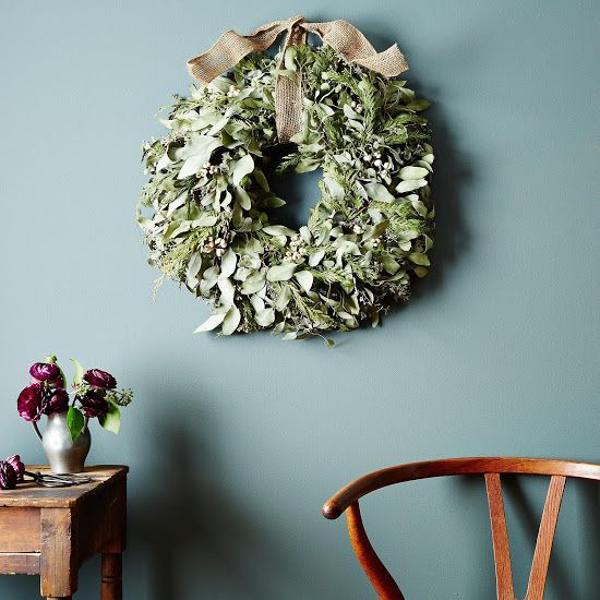 Mother in law gifts: cedar and eucalyptus holiday wreath