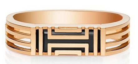 Fitness tech gifts: Tory Burch for Fitbit, rose gold bracelet
