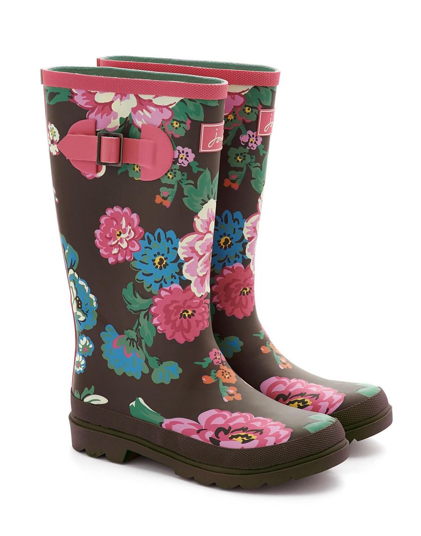 Girls' floral clothes: Flower wellies at Joules  | Cool Mom Picks