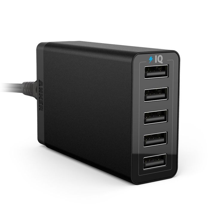 Tech gifts under $50: Anker 5-port USB charger