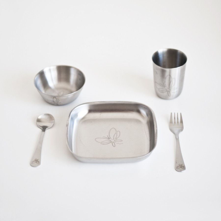 stainless steel dishware at Willo Baby | Cool Mom Picks