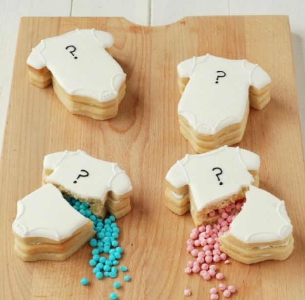 Gender reveal cookies by Craftstorming | Cool Mom PIcks