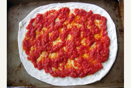 Easy Pizza Sauce Recipe | Cool Mom Picks
