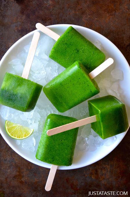 Gourmet popsicle recipes: Green Juice popsicles via Just a Taste