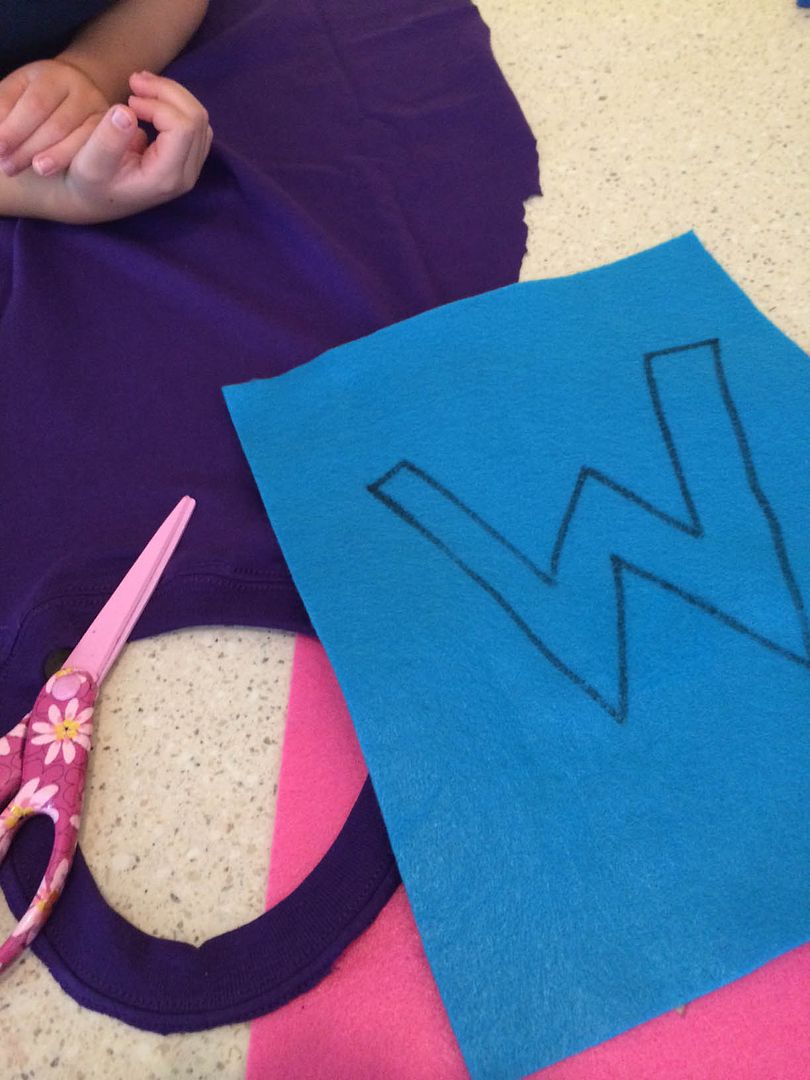 Drawing letters for Superhero Craft Project #savorsummer