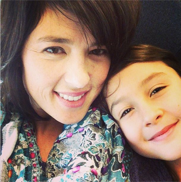 How to take a selfie with kids: Copyright Kristen Chase | cool mom tech