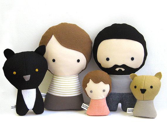 Custom family dolls with pets by Citizens Collectible | Cool Mom Picks