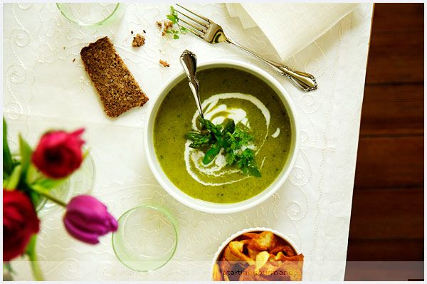 Easy Mother's Day recipe ideas - Curried Asparagus Soup at La Tartine Gourmande