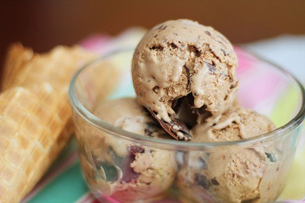 Homemade Nutella Peanut Butter Chip ice cream recipe from Kevin and Amanda