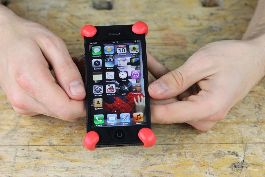 Cool sugru ideas: Protect your smartphone or tablet