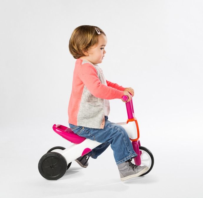 Firs balance bike for toddlers: The Bunzi Balance Bike in Pink