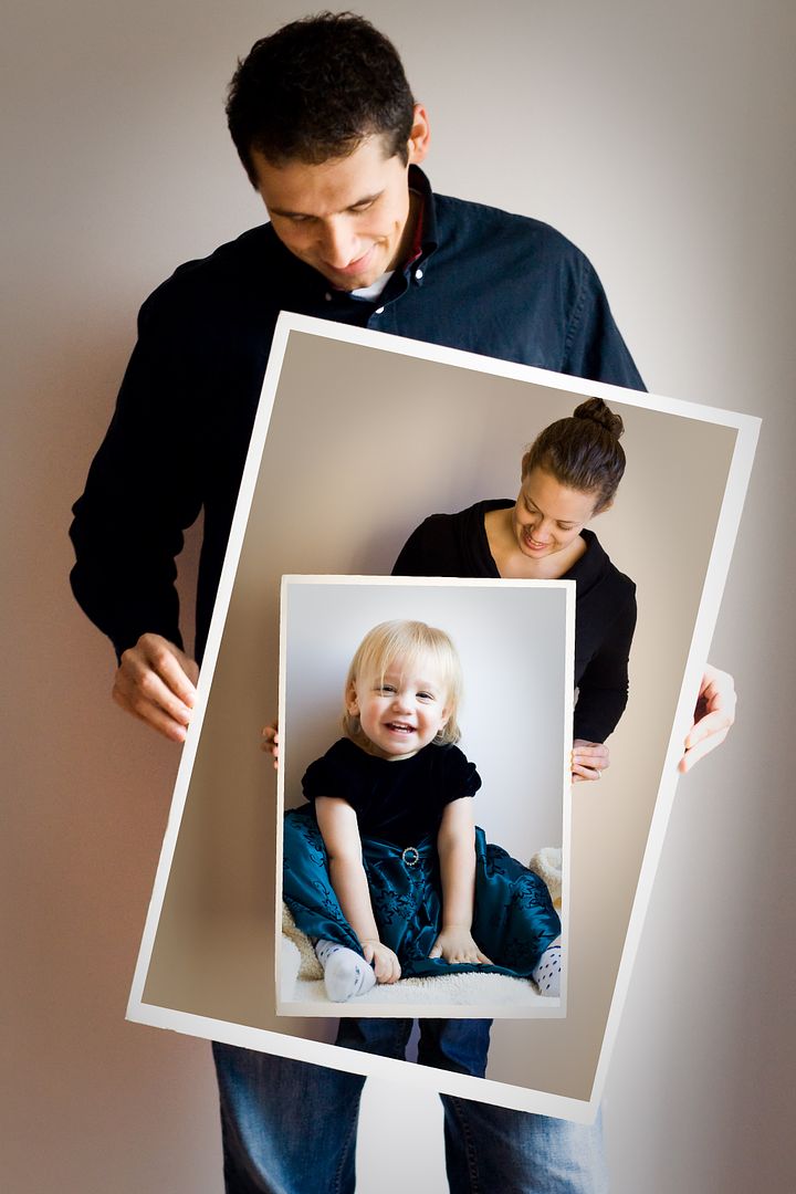 Creative holiday photo cards: Picture-in-picture by Kamil Tracz Photography
