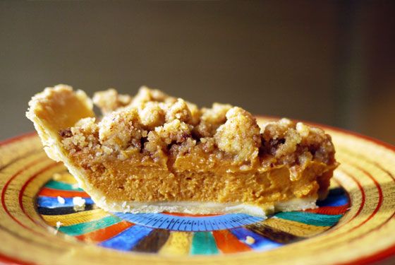 How to make homemade pie: Sweet Potato Pie with Ginger Pecan Crumble | One Hungry Mama