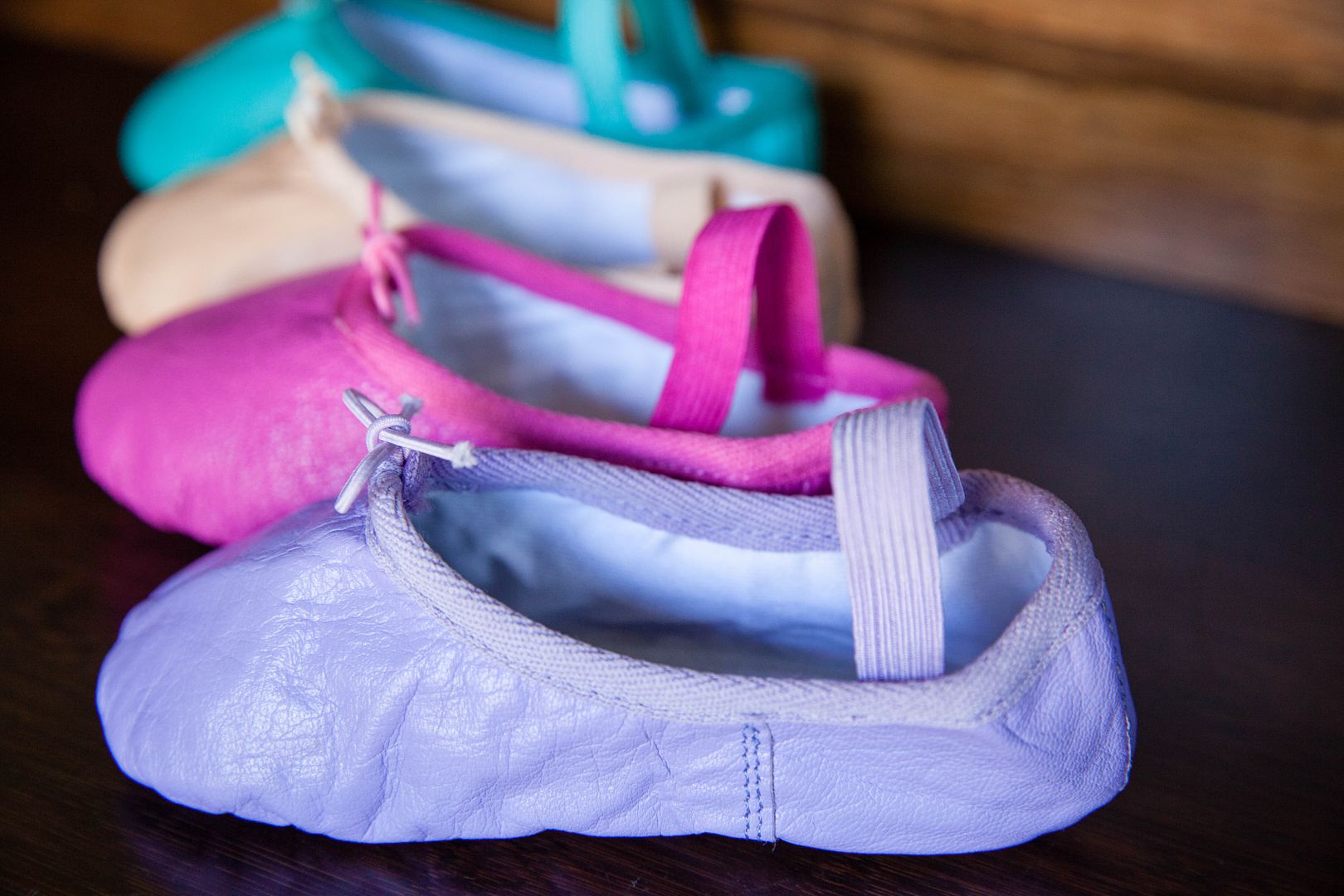 Linge Leather Ballet Shoes for Babies and Kids come in many colors