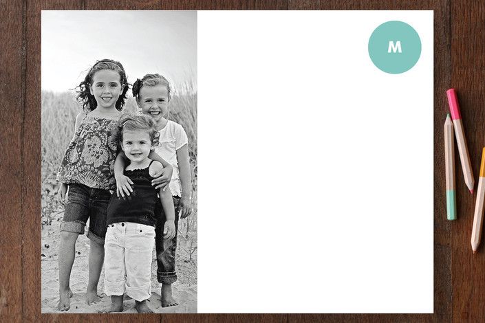 Custom photo gifts: Personalized stationery at Minted