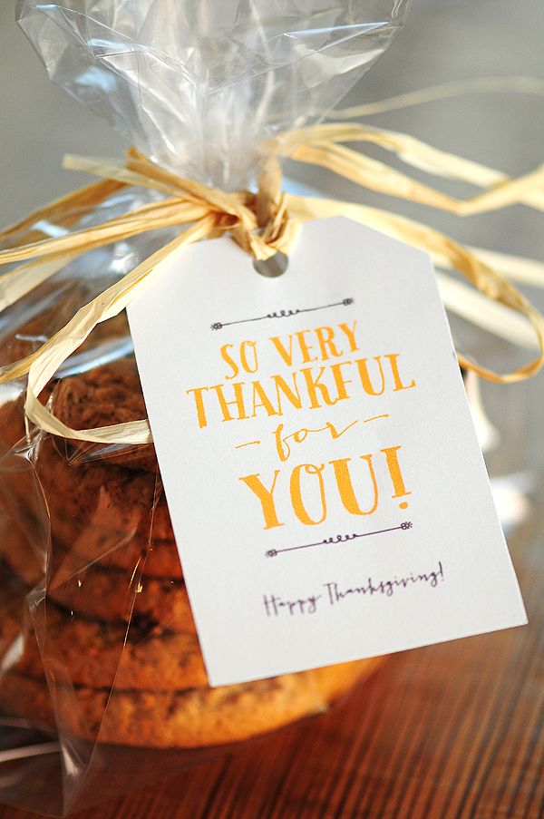 Free Thanksgiving printable: leftover tags by She Wears Many Hats | Cool Mom Picks