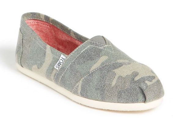 cool camouflage shoes: TOMS camo canvas slip-on shoes
