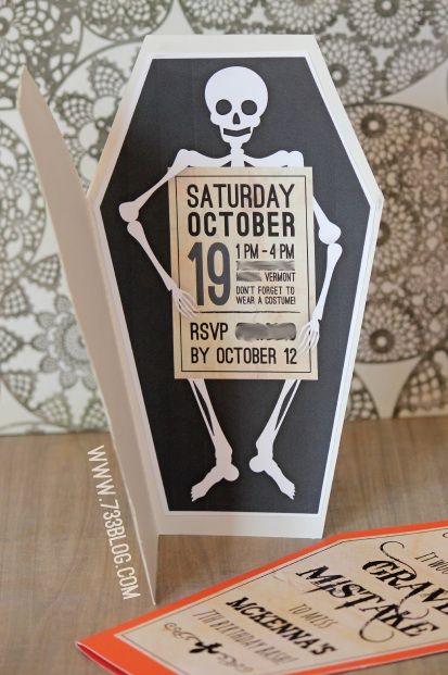 Halloween Printable Party Invitations: Coffin by 733