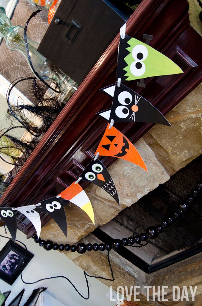 Halloween Printable Banner by Love the Day