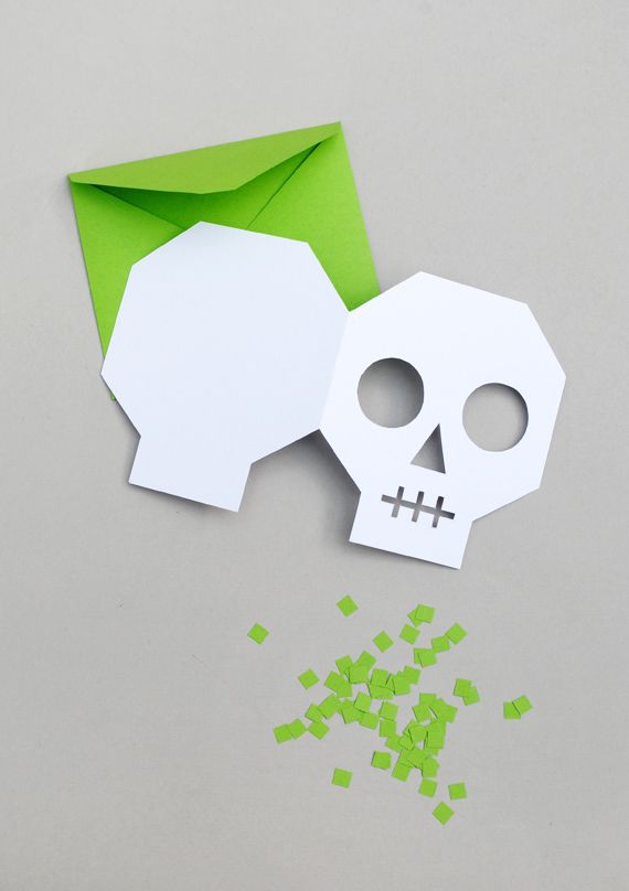 DIY Halloween Printable Invitation by Minieco