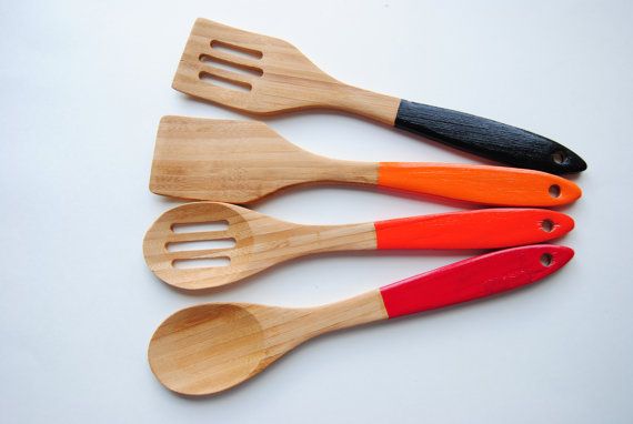 Storiebrooke bamboo cooking utensils in Solar Flare