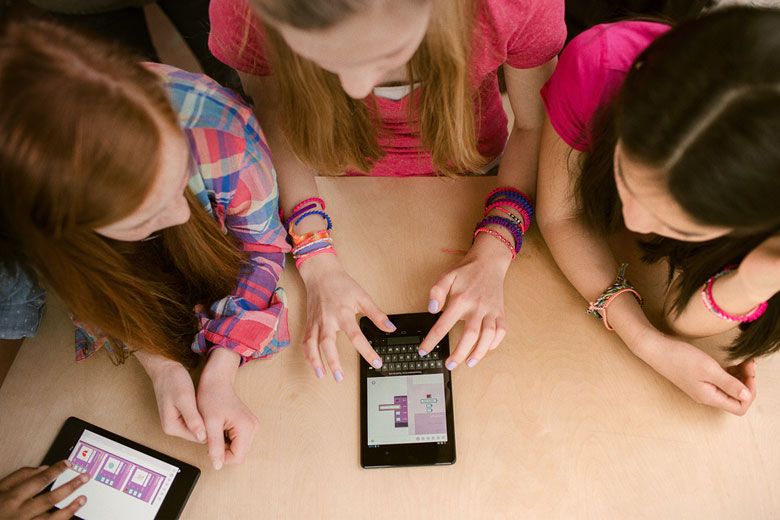STEM education resources for girls: Made With Code by Google