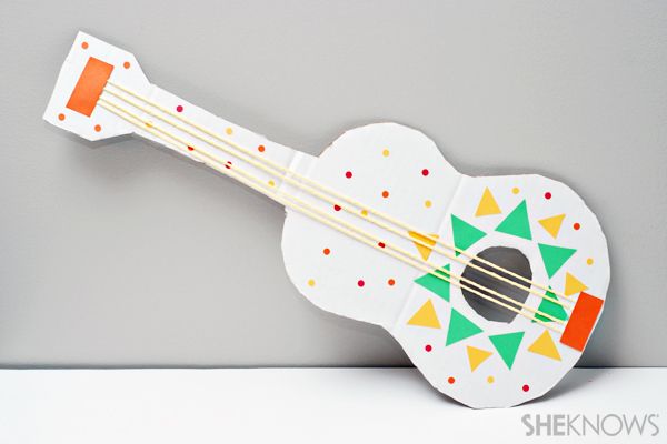 Cinco de Mayo party ideas: Mexican guitar craft | SheKnows